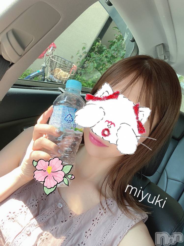 新潟人妻デリヘルLOVE AFFAIR～秘密のデート(ラブアフェア～ヒミツノデート) 美雪さん【♪♪♪】(35)の9月2日写メブログ「朝から美味しいの食べたー( ˶ˆ꒳ˆ˵ )♬ ︎♡」