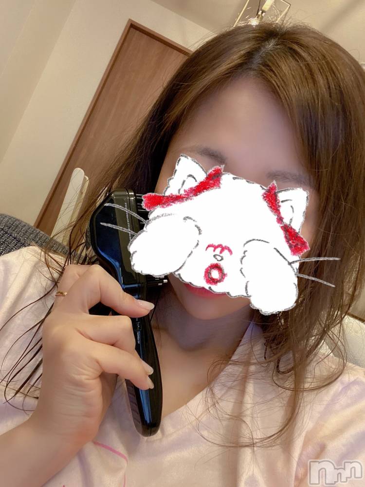 新潟人妻デリヘルLOVE AFFAIR～秘密のデート(ラブアフェア～ヒミツノデート) 美雪さん【♪♪♪】(35)の5月12日写メブログ「今日の空き枠情報です(ˊo̴̶̷̤  ̫ o̴̶̷̤ˋ)♡」