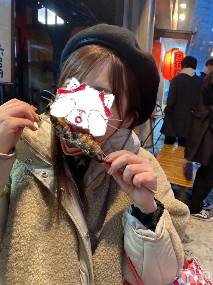 新潟人妻デリヘルLOVE AFFAIR～秘密のデート(ラブアフェア～ヒミツノデート) 美雪さん【♪♪♪】(35)の1月3日写メブログ「食べ歩き～＼(　´ω`　)／」