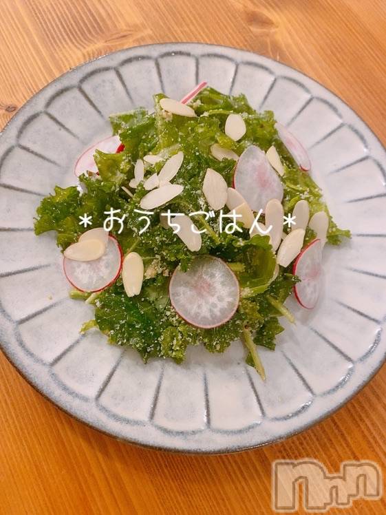 新潟人妻デリヘルLOVE AFFAIR～秘密のデート(ラブアフェア～ヒミツノデート) 美雪さん【♪♪♪】(35)の4月12日写メブログ「ケール♡𓈒 𓏸𓈒𓂂𓂃♡」