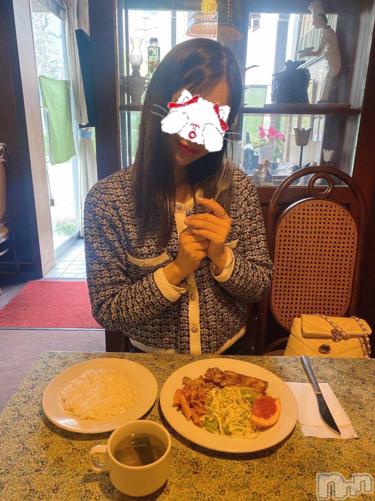 新潟人妻デリヘルLOVE AFFAIR～秘密のデート(ラブアフェア～ヒミツノデート) 美雪さん【♪♪♪】(35)の4月15日写メブログ「昨日もありがとうございました(๑ ᴖ ᴑ ᴖ ๑)♡𓈒 𓏸𓈒𓂂𓂃♡」