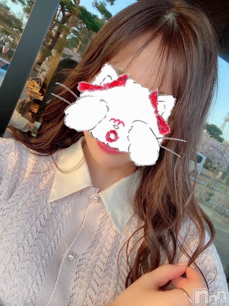 新潟人妻デリヘルLOVE AFFAIR～秘密のデート(ラブアフェア～ヒミツノデート) 美雪さん【♪♪♪】(35)の5月1日写メブログ「出勤します♡𓈒 𓏸𓈒𓂂𓂃♡」