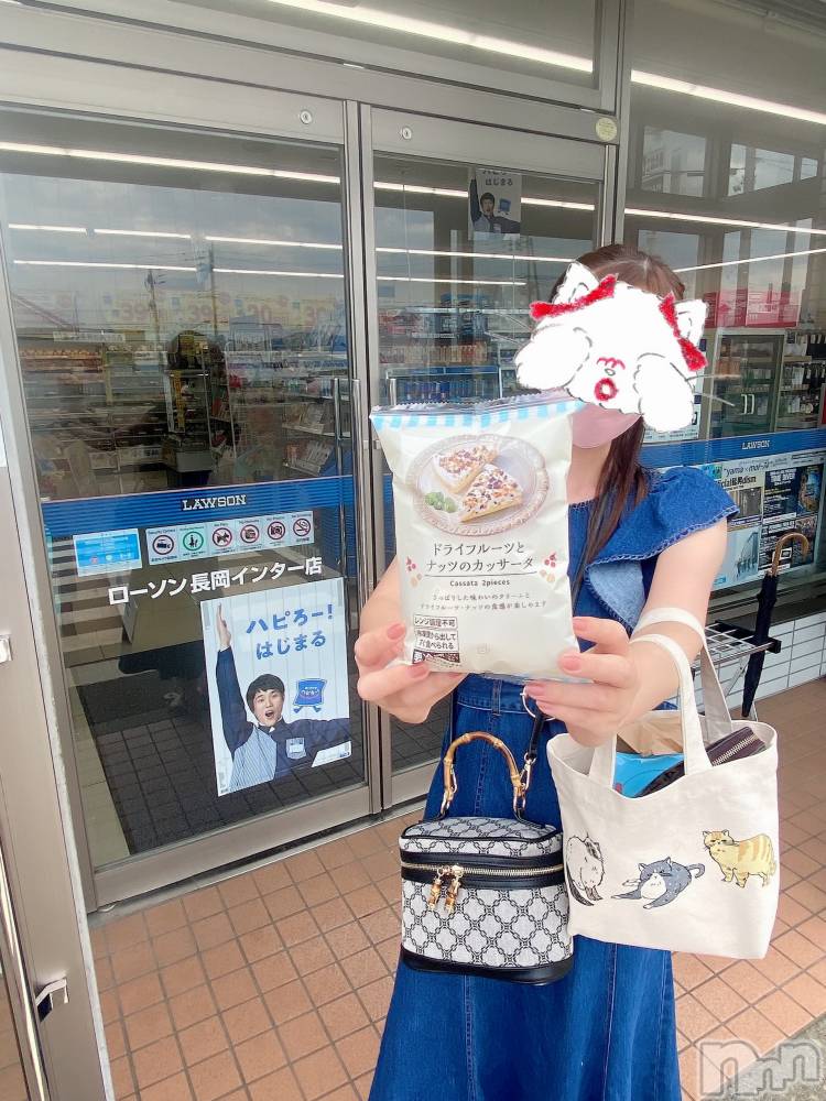 新潟人妻デリヘルLOVE AFFAIR～秘密のデート(ラブアフェア～ヒミツノデート) 美雪さん【♪♪♪】(35)の6月24日写メブログ「カッサータGET～⸜( ◜࿁◝ )⸝︎︎♡𓈒 𓏸𓈒𓂂𓂃♡」