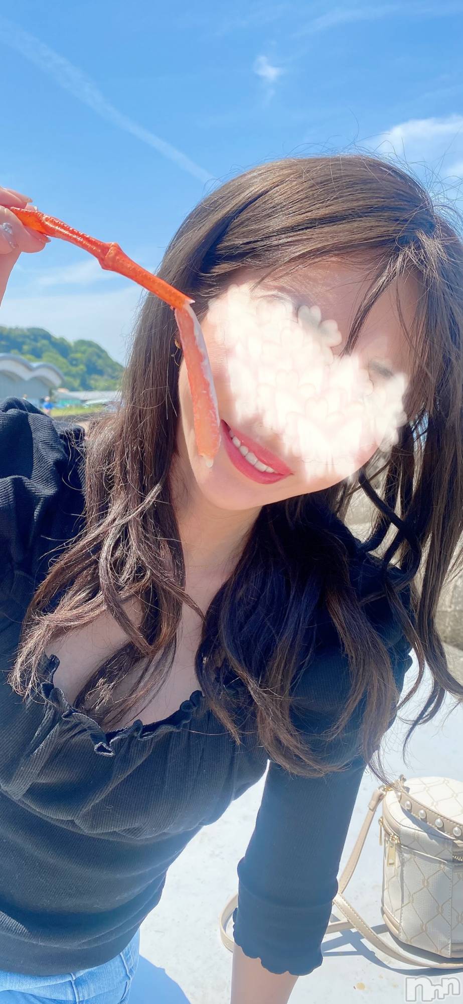 新潟人妻デリヘルLOVE AFFAIR～秘密のデート(ラブアフェア～ヒミツノデート)美雪さん【♪♪♪】(35)の2023年5月5日写メブログ「蟹食べるのが好きになったのは女ぶ長のおかげ‪‪❤︎‬ ⸒⸒」