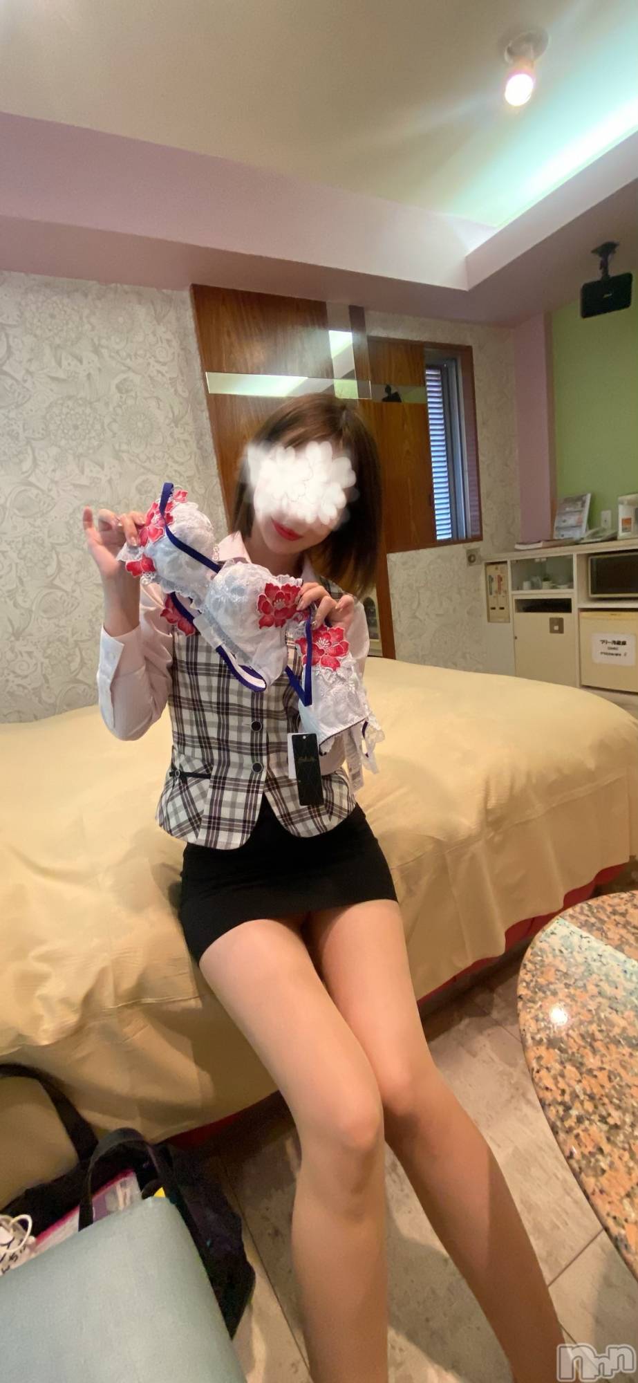 新潟人妻デリヘルLOVE AFFAIR～秘密のデート(ラブアフェア～ヒミツノデート)美雪さん【♪♪♪】(35)の2023年5月22日写メブログ「移籍お祝い㊗️🌸o｡.💐.｡o🌼o｡.💐.｡o🌸✻*㊗️」