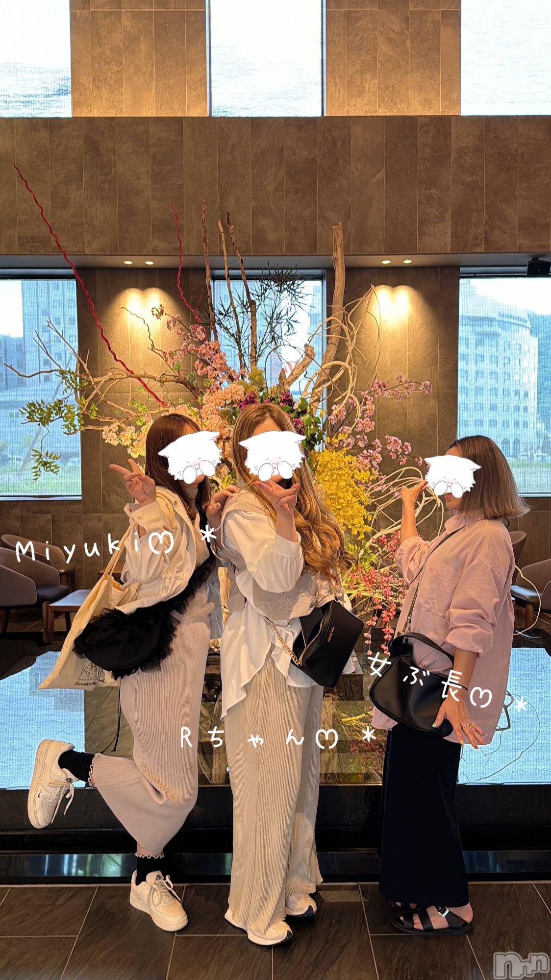 新潟人妻デリヘルLOVE AFFAIR～秘密のデート(ラブアフェア～ヒミツノデート)美雪さん【♪♪♪】(35)の2024年5月21日写メブログ「札幌戻ってきたー‼️」
