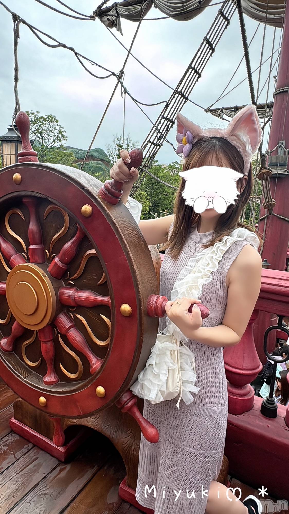 新潟人妻デリヘルLOVE AFFAIR～秘密のデート(ラブアフェア～ヒミツノデート)美雪さん【♪♪♪】(35)の2024年7月22日写メブログ「今日は月が綺麗⋆ . *  ☽  * . ⋆ですね🌕♡」