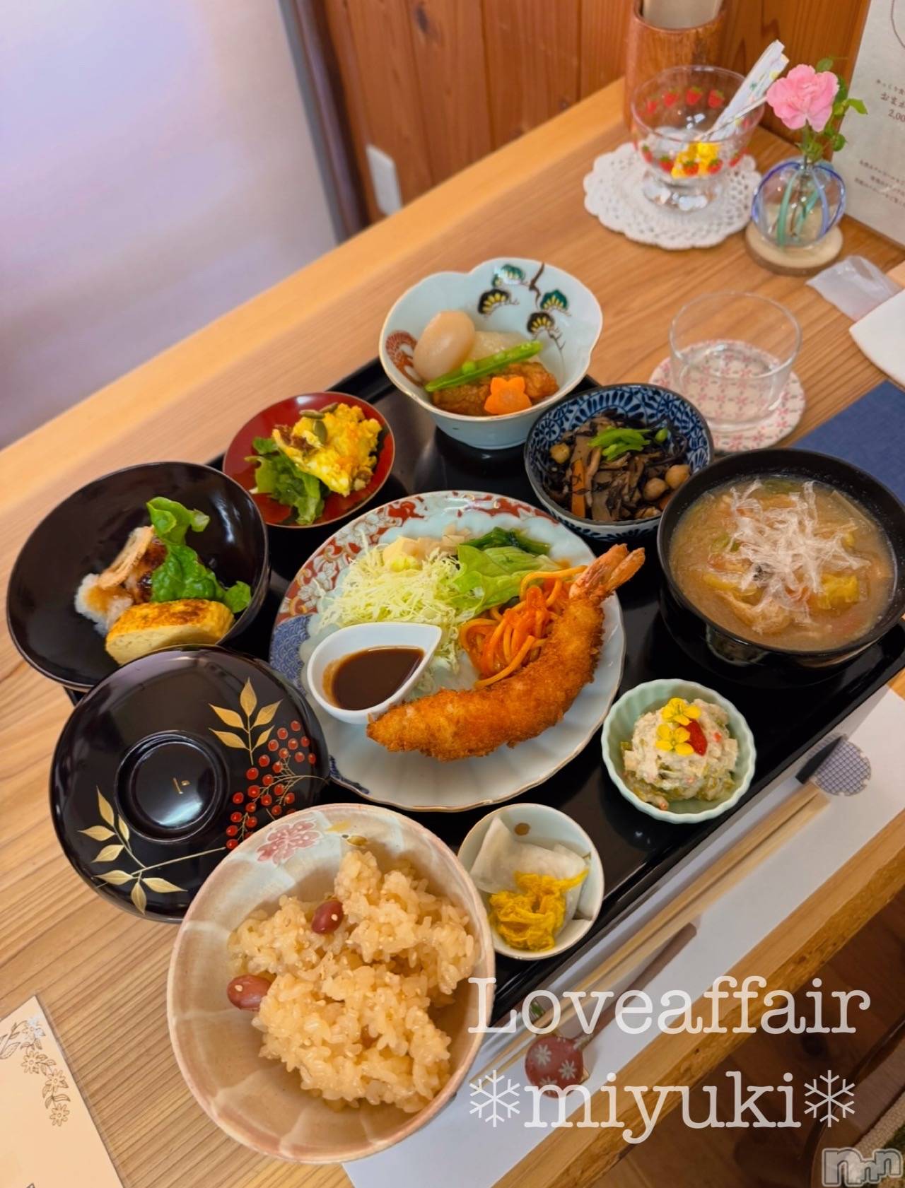 新潟デリヘルLOVE AFFAIR～秘密のデート(ラブアフェア～ヒミツノデート)美雪さん【♪♪♪】(35)の2026年5月4日写メブログ「＊栃尾グルメ＊」