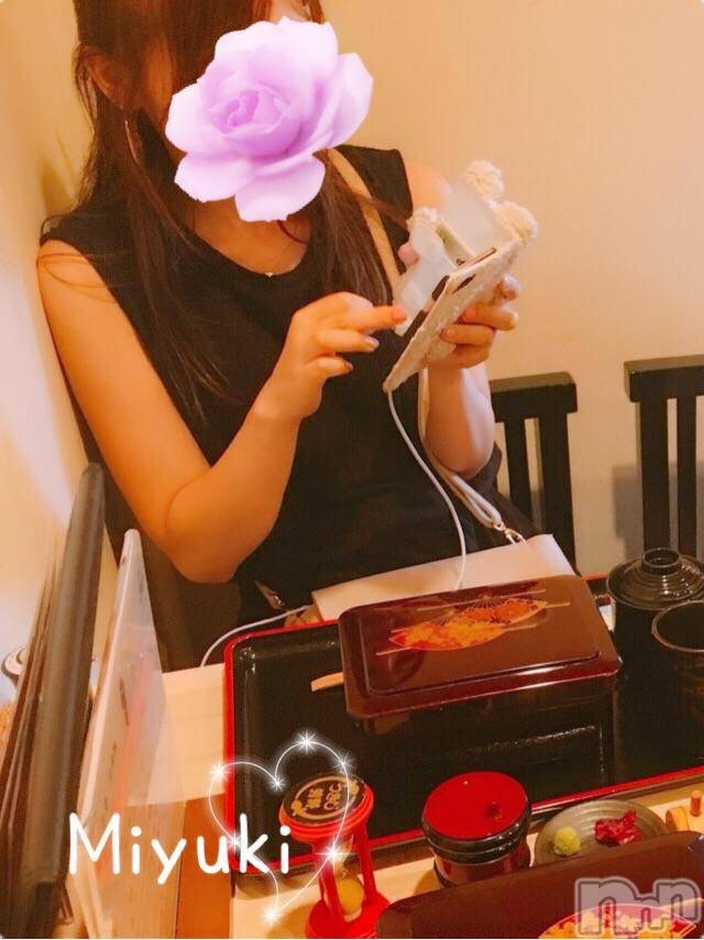 新潟人妻デリヘルLOVE AFFAIR～秘密のデート(ラブアフェア～ヒミツノデート)美雪さん【♪♪♪】(35)の2018年10月5日写メブログ「気がついたら夜だ！！」