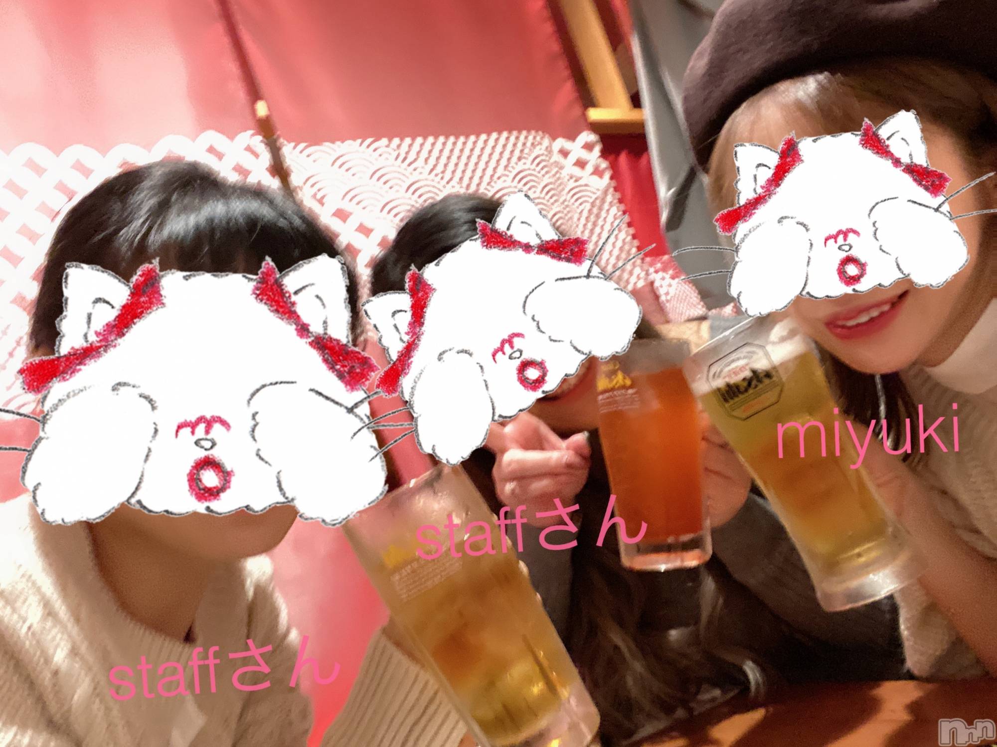 新潟人妻デリヘルLOVE AFFAIR～秘密のデート(ラブアフェア～ヒミツノデート)美雪さん【♪♪♪】(35)の2020年11月22日写メブログ「今日もよろしくお願いします( ˶ˆ꒳ˆ˵ ) ♡