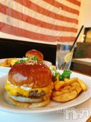 新潟デリヘルLOVE AFFAIR～秘密のデート(ラブアフェア～ヒミツノデート) 美雪さん【♪♪♪】(35)の12月7日写メブログ「女ぶ長と新しく出来たCHEE’SBURGER屋さんいてきた🍔💗」