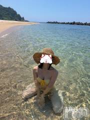 新潟デリヘルLOVE AFFAIR～秘密のデート(ラブアフェア～ヒミツノデート) 美雪さん【♪♪♪】(35)の7月19日写メブログ「本日残り1枠です(  ´˘`  )💖✨」