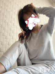 新潟人妻デリヘルLOVE AFFAIR～秘密のデート(ラブアフェア～ヒミツノデート) 美雪さん【♪♪♪】(35)の11月4日写メブログ「おはようございます♡寝起きです♡笑」