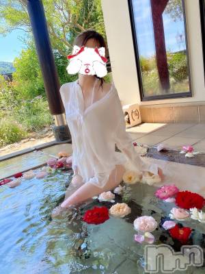 新潟人妻デリヘル LOVE AFFAIR～秘密のデート(ラブアフェア～ヒミツノデート) 美雪さん【♪♪♪】(35)の6月10日写メブログ「前半の部、終了♡𓈒 𓏸𓈒𓂂𓂃♡」