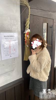 新潟人妻デリヘル LOVE AFFAIR～秘密のデート(ラブアフェア～ヒミツノデート) 美雪さん【♪♪♪】(35)の1月5日写メブログ「魚沼といえば、魚沼産コシヒカリ💗✨」