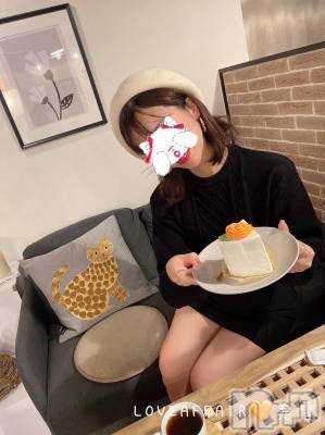 新潟人妻デリヘル LOVE AFFAIR～秘密のデート(ラブアフェア～ヒミツノデート) 美雪さん【♪♪♪】(35)の10月16日写メブログ「lunchデートの続き🐿🌰🍁🍂」