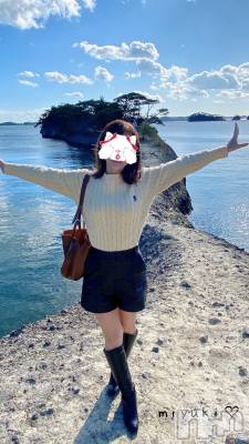 新潟人妻デリヘル LOVE AFFAIR～秘密のデート(ラブアフェア～ヒミツノデート) 美雪さん【♪♪♪】(35)の11月21日写メブログ「馬の背中歩いた🐴✨」