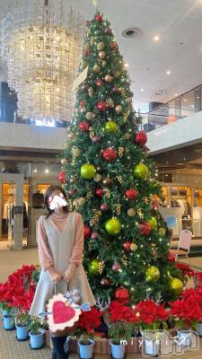 新潟人妻デリヘル LOVE AFFAIR～秘密のデート(ラブアフェア～ヒミツノデート) 美雪さん【♪♪♪】(35)の1月12日写メブログ「大きなツリーと小さなツリー🎄.*」