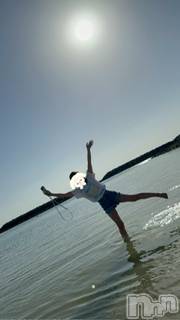 新潟デリヘル LOVE AFFAIR～秘密のデート(ラブアフェア～ヒミツノデート) 美雪さん【♪♪♪】(35)の4月25日写メブログ「🍍本日、出勤時間変更しました🍍」