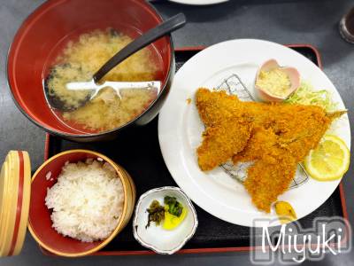 レジェンドさまオススメ鯵フライ食べてきました&#x1F41F;
