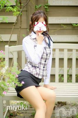 新潟デリヘル LOVE AFFAIR～秘密のデート(ラブアフェア～ヒミツノデート) 美雪さん【♪♪♪】(35)の10月27日写メブログ「来月の目標ｐ(*^-^*)ｑ ・｡♪*+o」