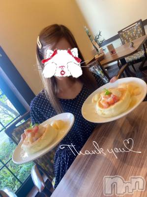 新潟人妻デリヘル LOVE AFFAIR～秘密のデート(ラブアフェア～ヒミツノデート) 美雪さん【♪♪♪】(35)の8月22日写メブログ「パンケーーーー⤴️キ🫶デート🥞🍑*.+ﾟ💕」