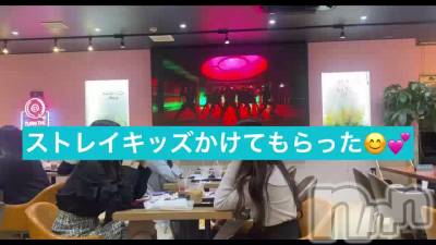 新潟人妻デリヘル LOVE AFFAIR～秘密のデート(ラブアフェア～ヒミツノデート) 美雪さん【♪♪♪】(35)の10月25日動画「新大久保のカフェで🥳」