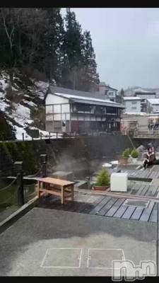 新潟デリヘル LOVE AFFAIR～秘密のデート(ラブアフェア～ヒミツノデート) 美雪さん【♪♪♪】(35)の1月9日動画「銀山温泉の街並み歩いた動画🐈💖」