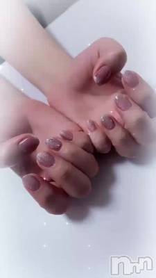 新潟デリヘル LOVE AFFAIR～秘密のデート(ラブアフェア～ヒミツノデート) 美雪さん【♪♪♪】(35)の5月12日動画「ネイルちぇんじ💅🏻✨️」