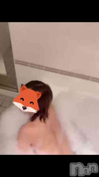 美雪さん【♪♪♪】の動画 泡から覗くお尻(っ´ω｀c)