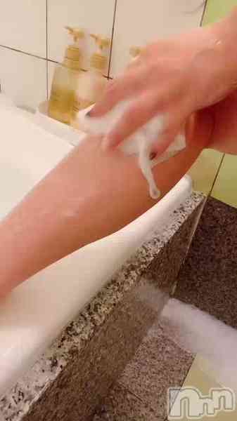 美雪さん【♪♪♪】の動画 強い反響により(？)またまたお尻動画アップー👩‍💻💖