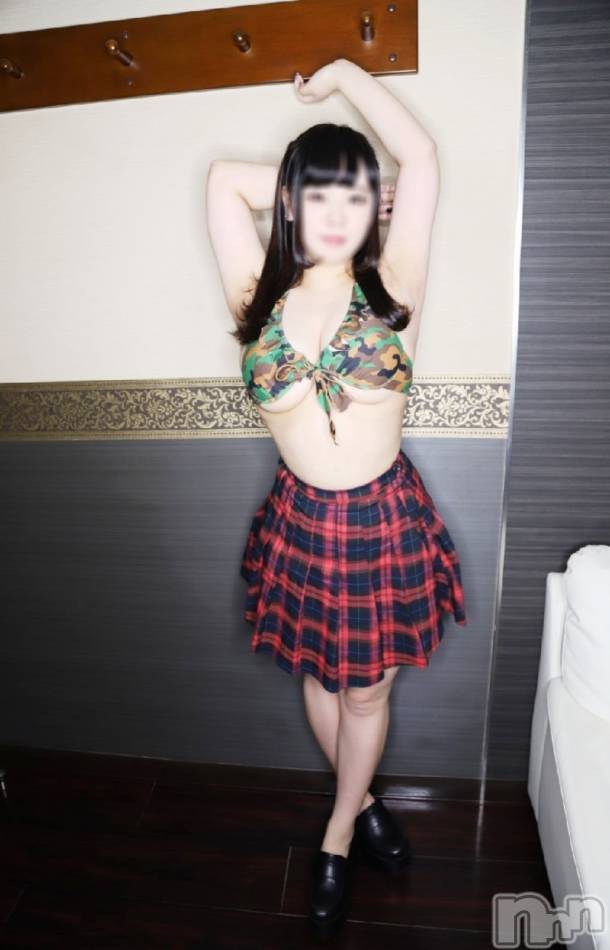 松本発デリヘル(レボリューション)の2019年11月27日お店速報「『ゆうあ』ちゃんまだまだご案内可能です♪黒髪Gカップの爆乳ちゃんです♪」