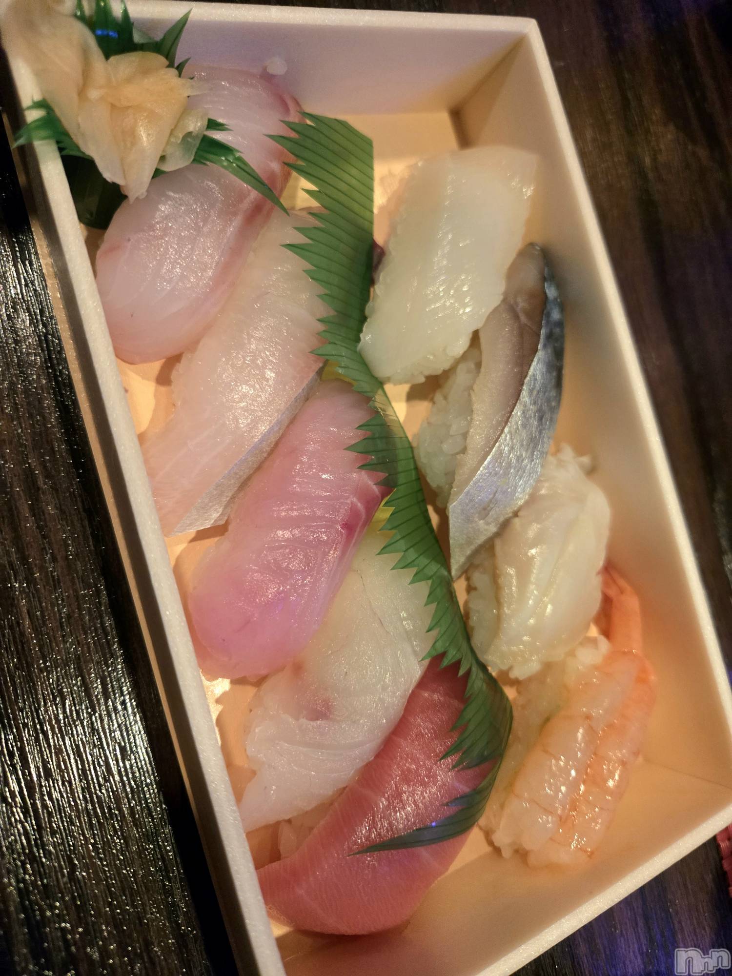 新潟駅前スナック・ガールズバースナックBar Peace(スナックバー ピース) の2025年10月29日写メブログ「🍣」