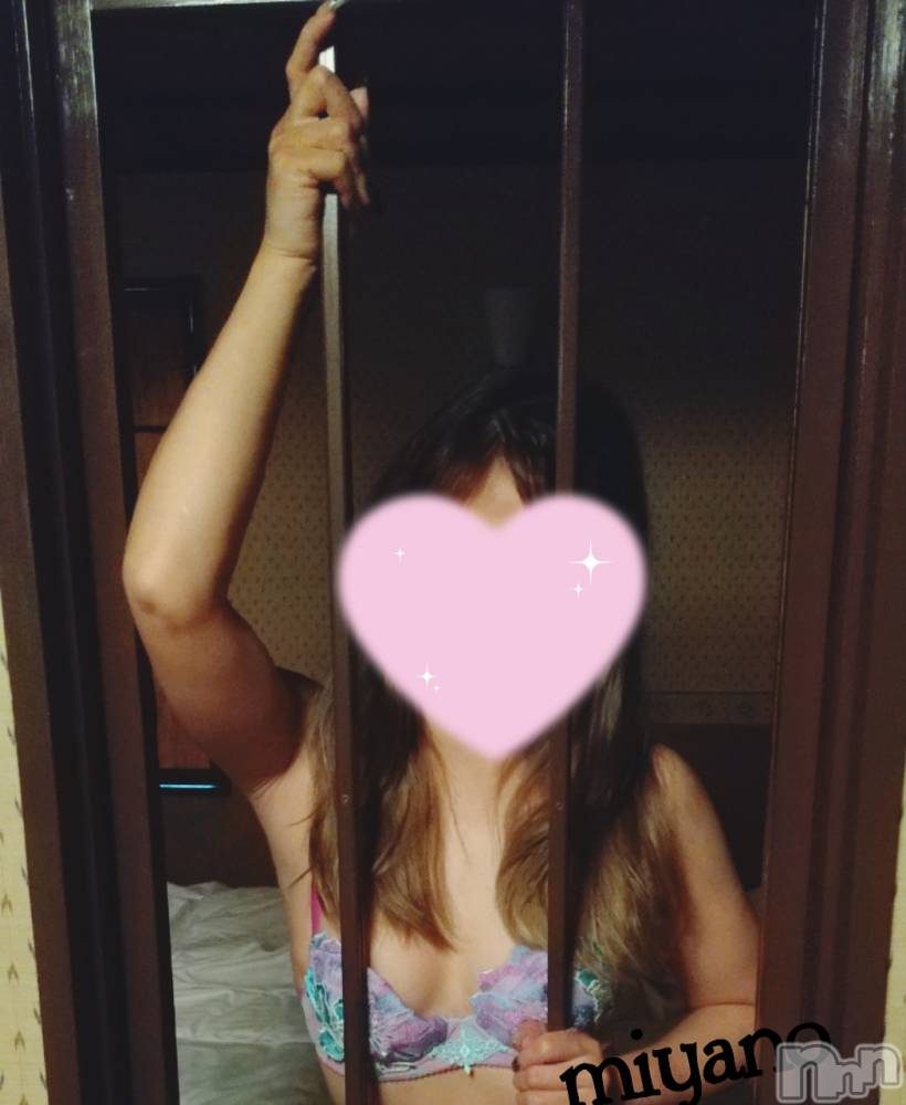 新潟デリヘルBIANCA～主人の知らない私～新潟店(ビアンカニイガタテン) 宮野　りさ(32)の7月8日写メブログ「肉棒セラピストさまへ」