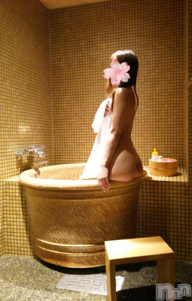 新潟デリヘルBIANCA～主人の知らない私～新潟店(ビアンカニイガタテン)宮野　りさ(32)の2018年3月6日写メブログ「ティラミス大福」