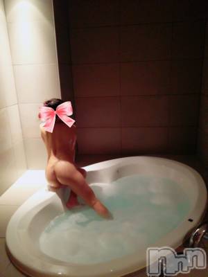 新潟デリヘル BIANCA～主人の知らない私～新潟店(ビアンカニイガタテン) 宮野　りさ(32)の10月4日写メブログ「1日10回もヤるんだって」