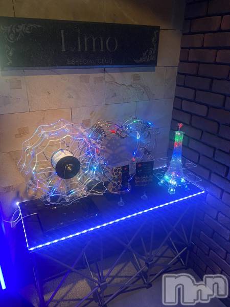 ��ˬ����Х��顦�����Limo(���) �� 2026ǯ4��15���̥�֥�����14̾�жФǤ�❗️��