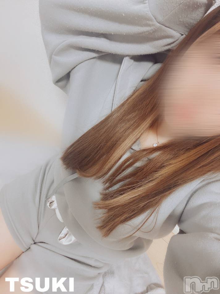 長岡デリヘル(ビジョノテ)の2022年1月5日お店速報「ほんわか癒し系つきちゃん20時からご案内可能です♪」