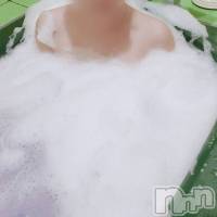 長岡デリヘル 【美女の手】地域密着!!地元新潟美女と会えるお店(ビジョノテ)の5月1日お店速報「リサちゃん最短19時愛嬌抜群で色白ボディの持ち主です」