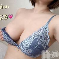 長岡デリヘル 【美女の手】地域密着!!地元新潟美女と会えるお店(ビジョノテ)の7月10日お店速報「レア出勤の人気Fカップ美女いぶきちゃん17時～ご案内」