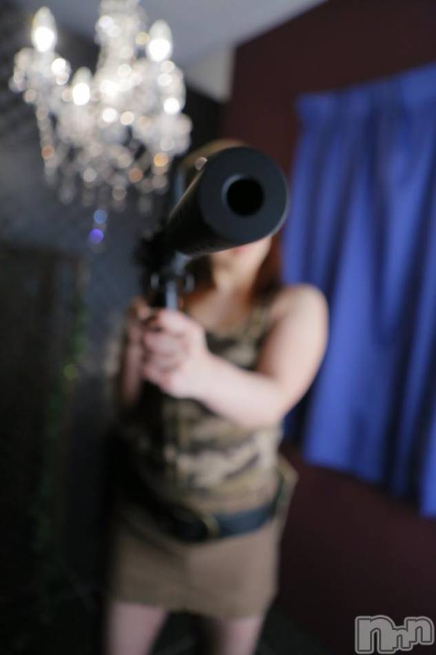 三条デリヘル(ブルームーン)の2017年4月17日お店速報「←一撃イベントやってます」