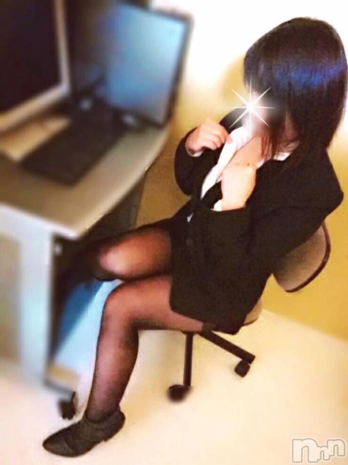 三条デリヘル(ブルームーン)の2018年2月21日お店速報「100分コミコミ￥16,000今ならすぐご案内可能でございます」