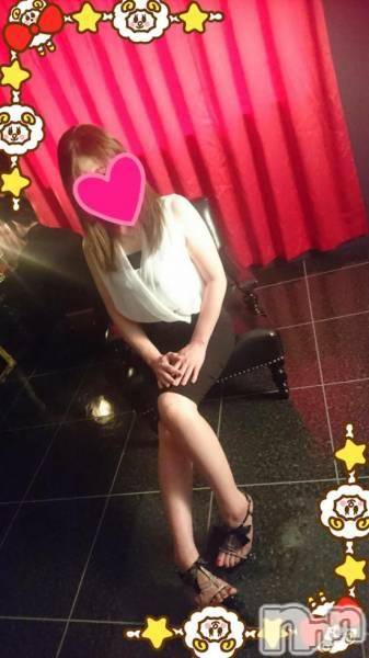 三条デリヘル(ブルームーン)の2018年3月28日お店速報「１８歳なりたて少女から熟した奥様までブルームーンでございます」