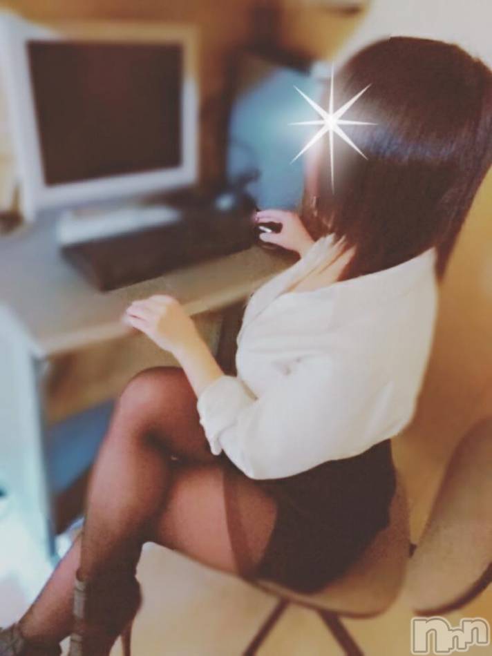 三条デリヘル(ブルームーン)の2018年5月18日お店速報「100分コミコミ￥16,000デリも手コキもお任せ下さいブルムです」