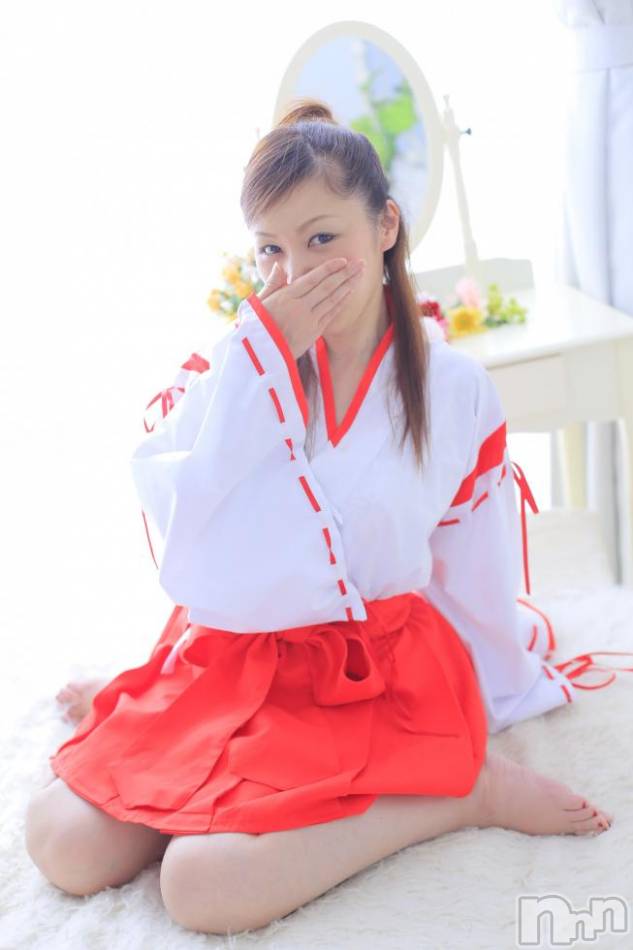 三条デリヘル(ブルームーン)の2018年12月9日お店速報「新潟で一番の美魔女出勤」