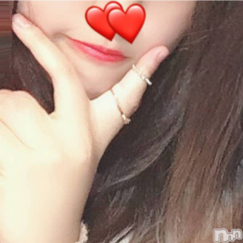 三条デリヘル(ブルームーン)の2019年8月10日お店速報「あやめお姉さん♡えめちゃん♡あかりちゃん♡出勤です！」