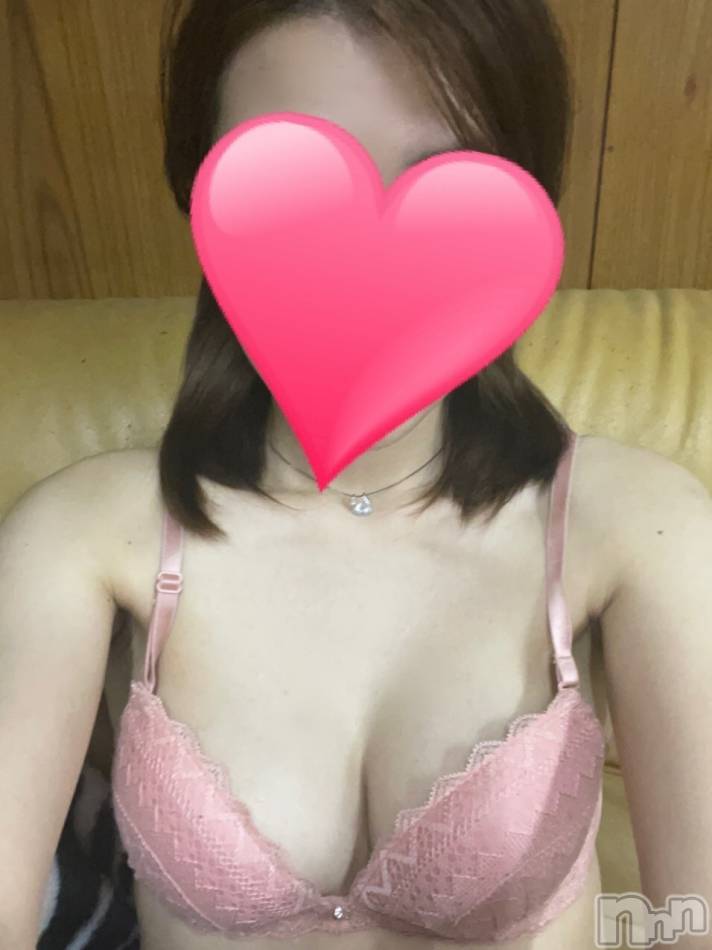 三条デリヘル(ブルームーン)の2021年9月19日お店速報「急遽新人☆あさみちゃん出勤！」