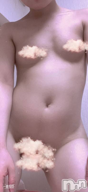 三条デリヘル(ブルームーン)の2023年3月24日お店速報「本日えりかちゃん10時～ご案内可能です」