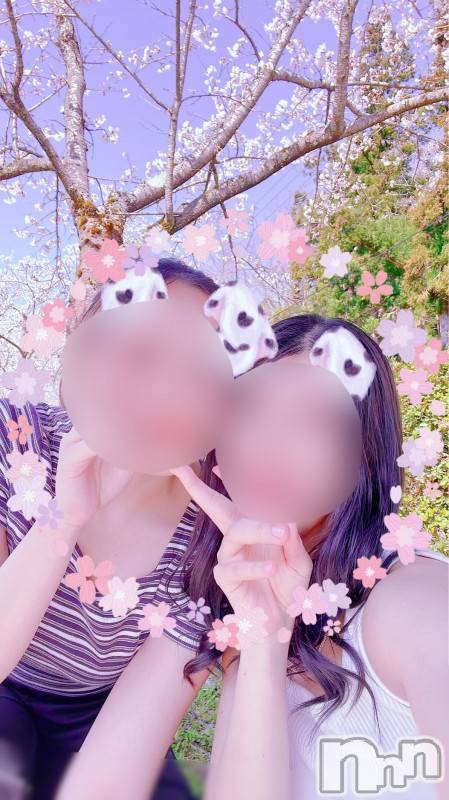 三条デリヘル(ブルームーン)の2023年4月27日お店速報「【さくらちゃんかりんちゃん今ならすぐご案内可能でございます】」
