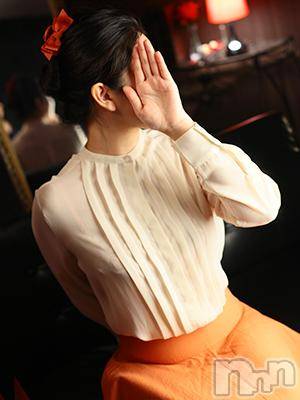 長野人妻デリヘル(カンジュクマダム)の2017年12月16日お店速報「人気マダム◆ふわっと優しい雰囲気の色白美人」